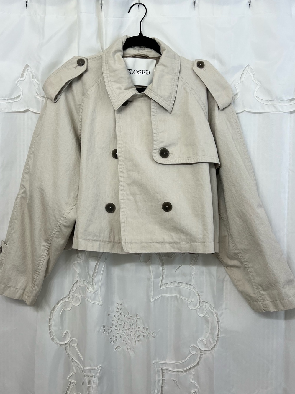 Closed Cropped Trench Jacket Limestone Beige Size Small - Picture 5 of 15
